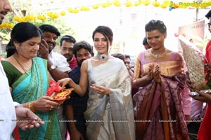 Samantha Unveils Mugdha Flagship Store