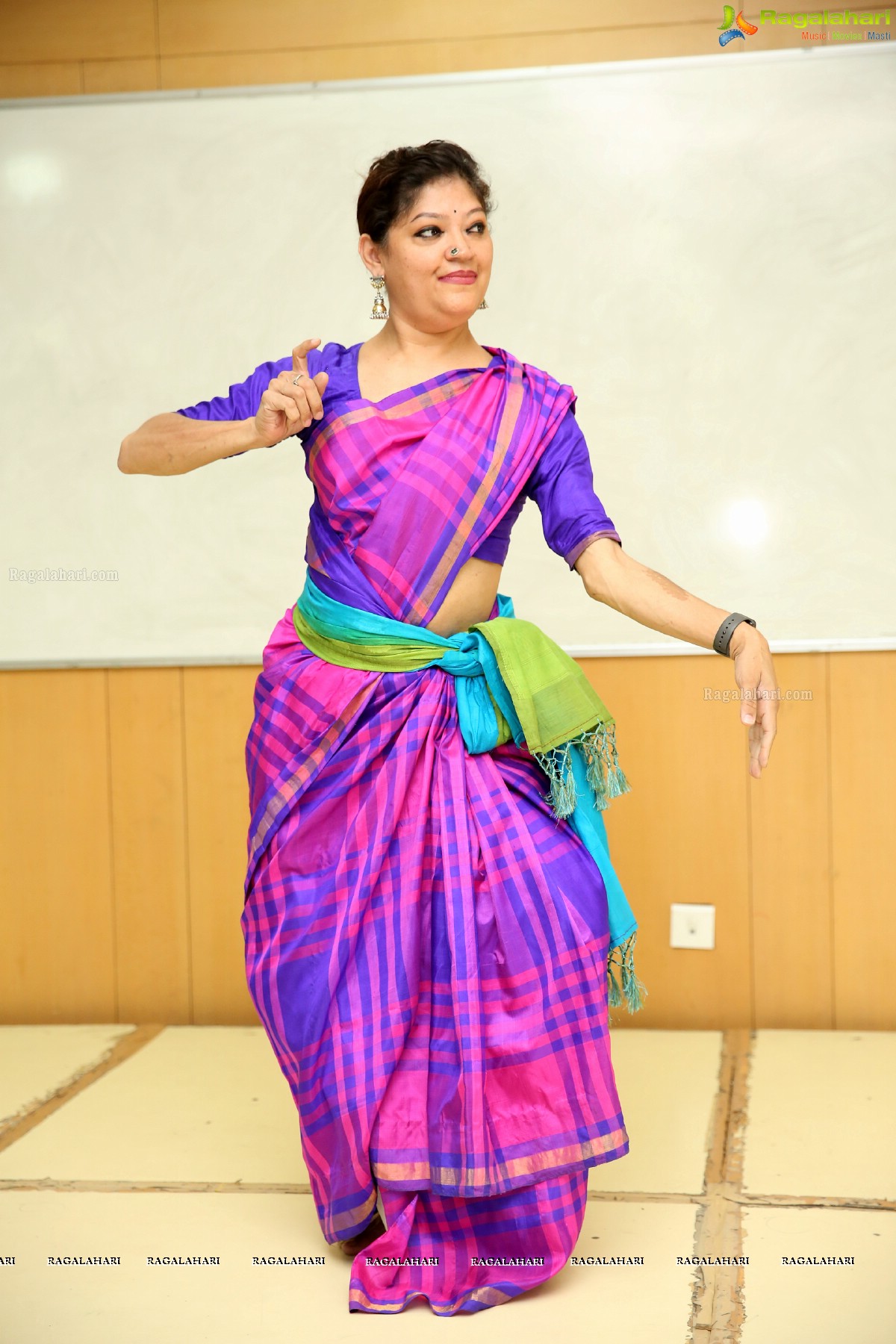 Ms Sunila Gollapudi to Present Andhra Natyam on 16th March, at Phoenix Arena