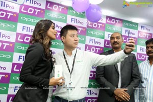 Pooja Hegde Launches OPPO F11 Pro