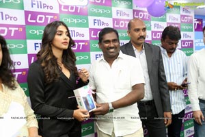 Pooja Hegde Launches OPPO F11 Pro