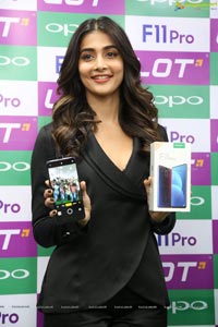 Pooja Hegde Launches OPPO F11 Pro