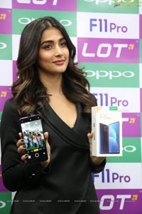 Pooja Hegde Launches OPPO F11 Pro