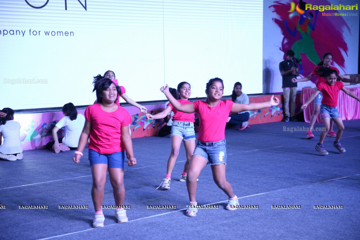 Bajaj Electricals Pinkathon Hyderabad Presented by Colors at People's Plaza, Necklace Road