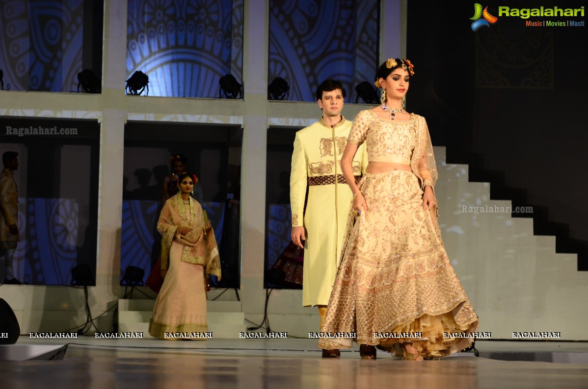 Ravitta Mayorr Hosts a Fashion Show For Invitation Cup By The Turf Authorities of India at Taj Deccan