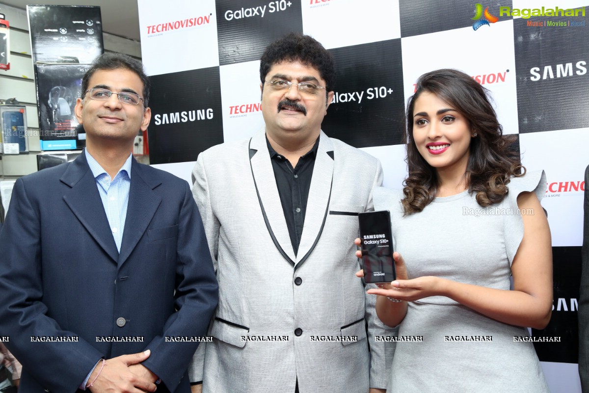 Samsung Galaxy S10, S10E & S10+ Launch at Technovision, Banjara Hills