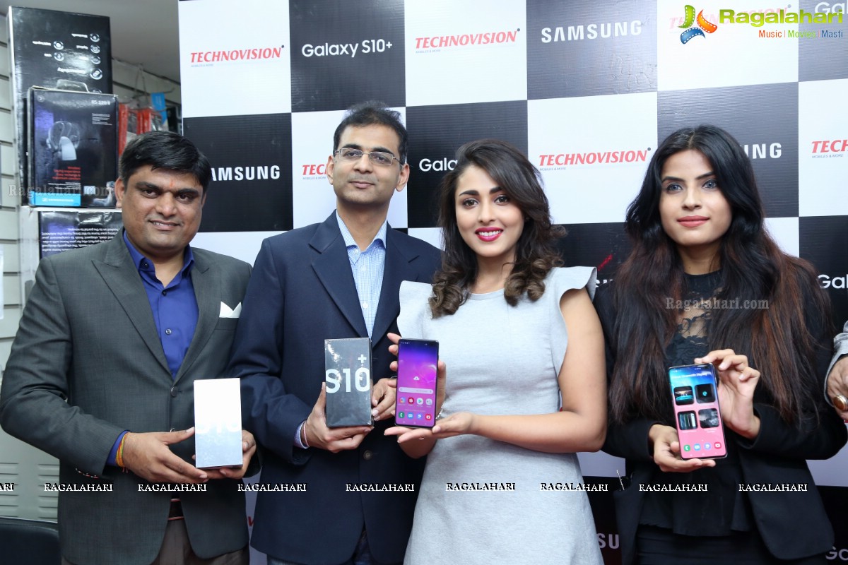 Samsung Galaxy S10, S10E & S10+ Launch at Technovision, Banjara Hills