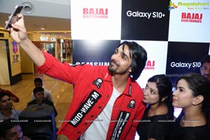 Samsung Galaxy S10, S10e & S10+ Launch at Bajaj Electronics