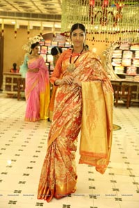 Siddheshwari New Store Launch & Fashion Show