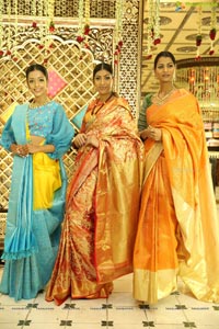 Siddheshwari New Store Launch & Fashion Show