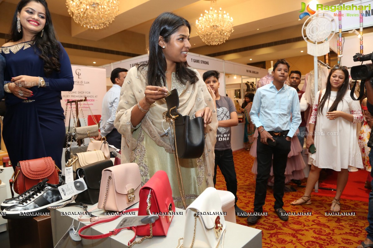 Jayanti Reddy Inaugurates 'Simply, The Red Carpet' Exhibition at Taj Deccan, Hyderabad