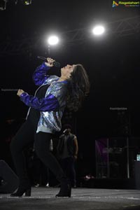 Sunidhi Chauhan Concert @ TKR College Of Engineering 