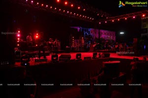 Sunidhi Chauhan Concert @ TKR College Of Engineering 