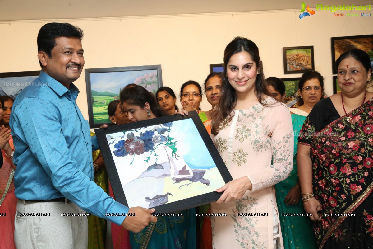 Mrs Upasana Kamineni konidela Inaugurates Voiced Colours - Ashray Akruti Children’s Art Work Display at Shrishti Art Gallery 