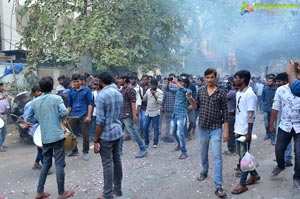 Pawan Kalyan Fans Hungama at Dil Raju Office