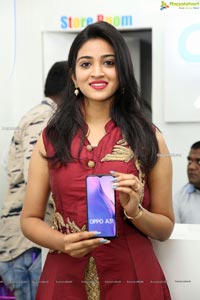 Cellbay Multi-Brand Mobile Store Launch at Nallagandala