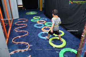 Experiential Learning in The Early Years at Toddler's Den