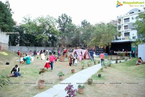 Experiential Learning in The Early Years at Toddler's Den