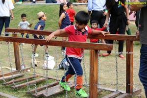 Experiential Learning in The Early Years at Toddler's Den