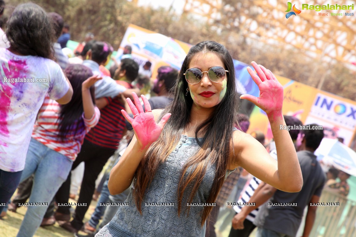 Hyderabad Biggest Holi Festival 2020 at Sandhya Convention Centre