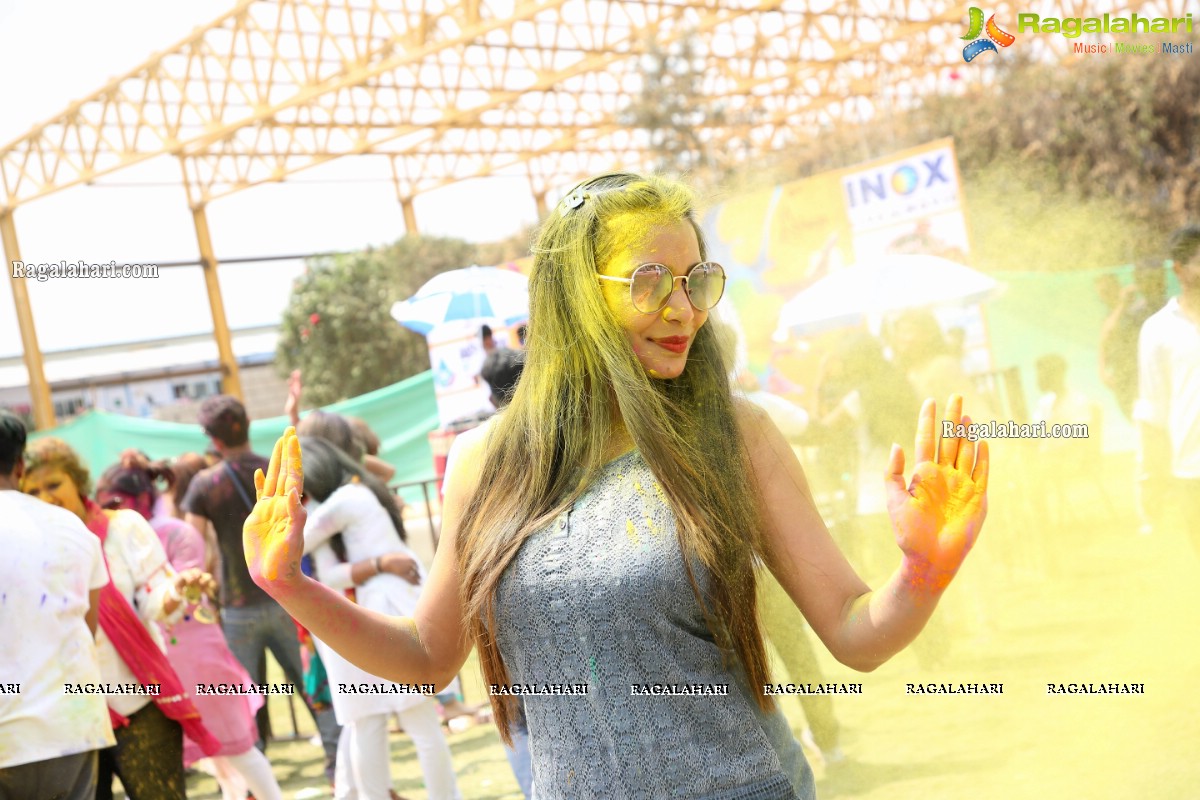 Hyderabad Biggest Holi Festival 2020 at Sandhya Convention Centre