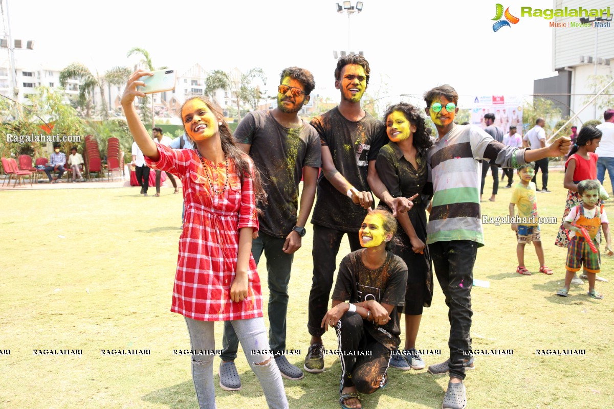 Hyderabad Biggest Holi Festival 2020 at Sandhya Convention Centre