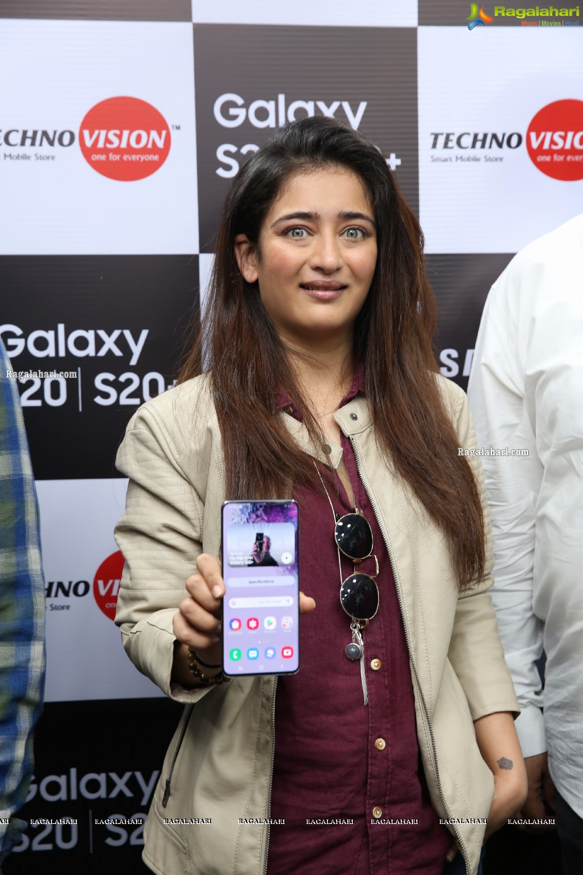 Samsung Galaxy S20 & S20+ Launch by Akshara Haasan at Technovision, Hyderabad