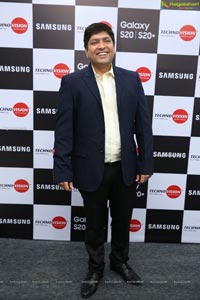 Samsung Galaxy S20 & S20+ Launch by Akshara Haasan