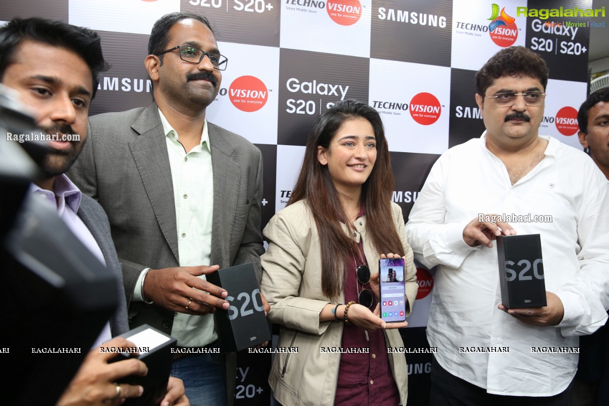 Samsung Galaxy S20 & S20+ Launch by Akshara Haasan at Technovision, Hyderabad