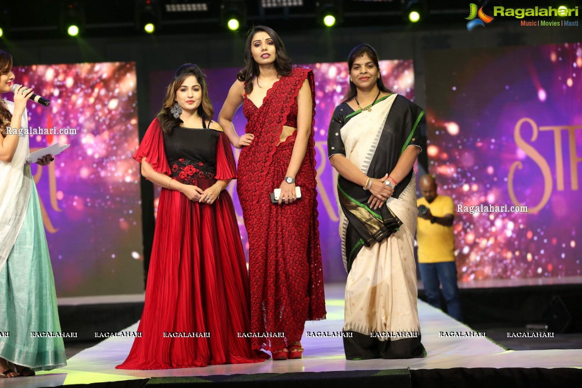 Sthri Grand Fashion Show at N Convention, Hyderabad