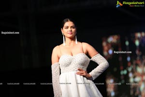 Sthri Grand Fashion Show N Convention