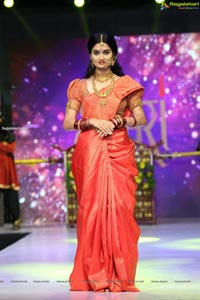 Sthri Grand Fashion Show N Convention