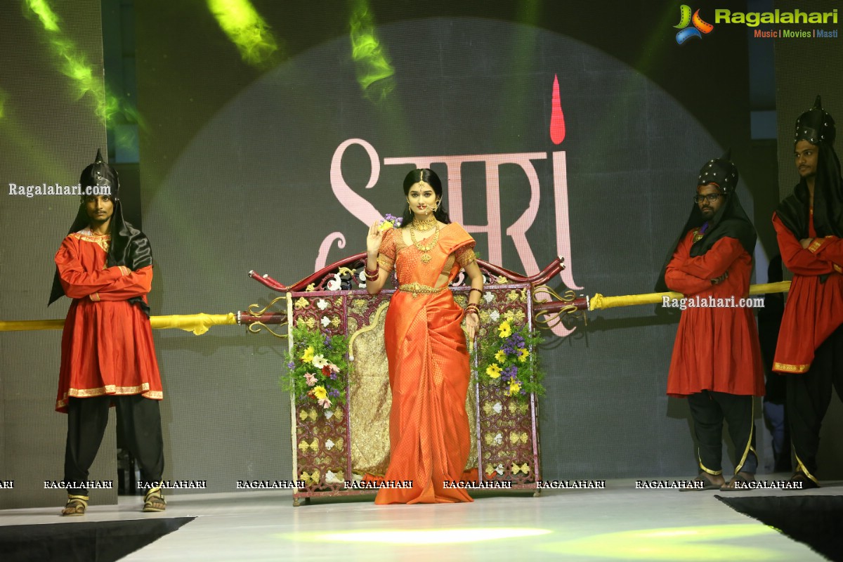 Sthri Grand Fashion Show at N Convention, Hyderabad