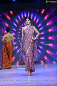 Sthri Grand Fashion Show N Convention