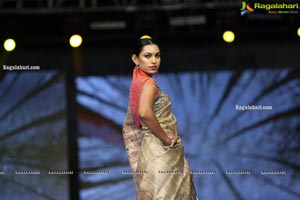 Sthri Grand Fashion Show N Convention