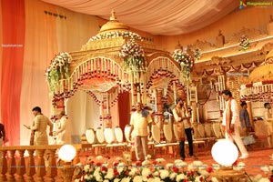 Producer Lakshman's son Ujwal and Manisha's Wedding