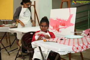 Woman Art Camp 2020