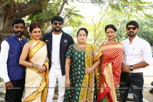 Idhi Nadhi Movie Pooja Ceremony