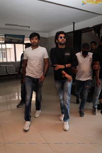 Jathi Ratnalu Team Visits Mallikarjuna Theatre