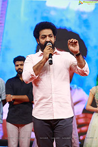 Thellavarithe Guruvaram Pre-Release Event