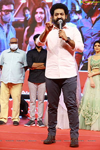 Thellavarithe Guruvaram Pre-Release Event