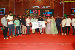 Thellavarithe Guruvaram Pre-Release Event