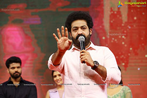 Thellavarithe Guruvaram Pre-Release Event