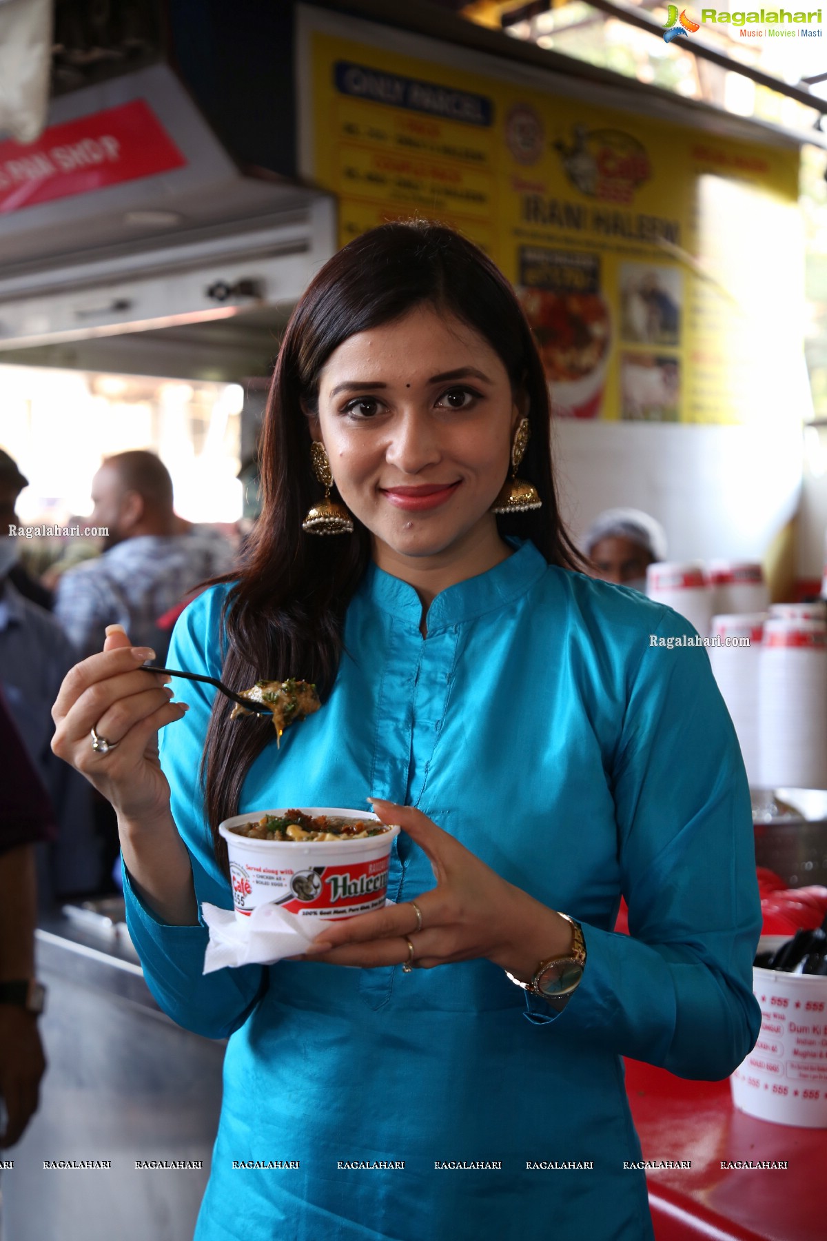Café 555 Launches Season's 1st Haleem 2021 at Masab Tank, Hyderabad