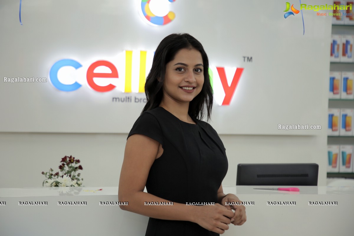 Cellbay Mobiles Flagship Store Launch at Madhapur