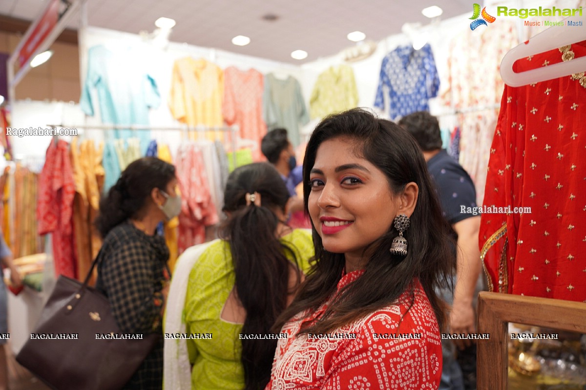 Hi Life Exhibition March 2021 at The Lalit Ashok, Bengaluru