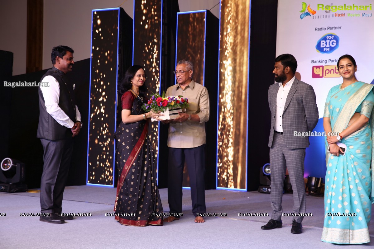 Hybiz.Tv Women’s Leadership Awards 2021 at Sandhya Convention