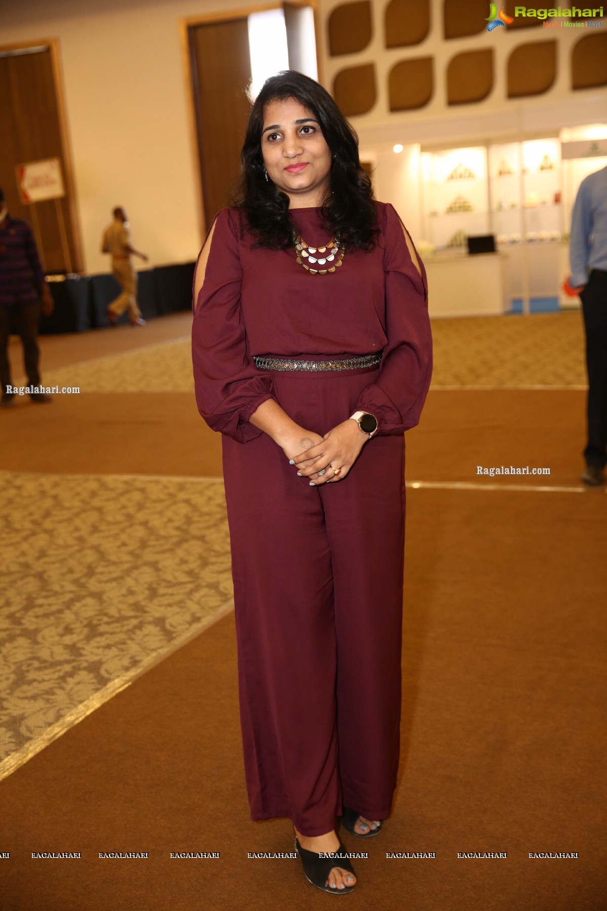 Hybiz.Tv Women’s Leadership Awards 2021 at Sandhya Convention