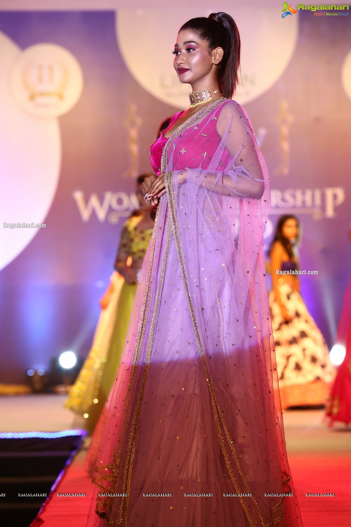 Hybiz.Tv Women’s Leadership Awards 2021 at Sandhya Convention