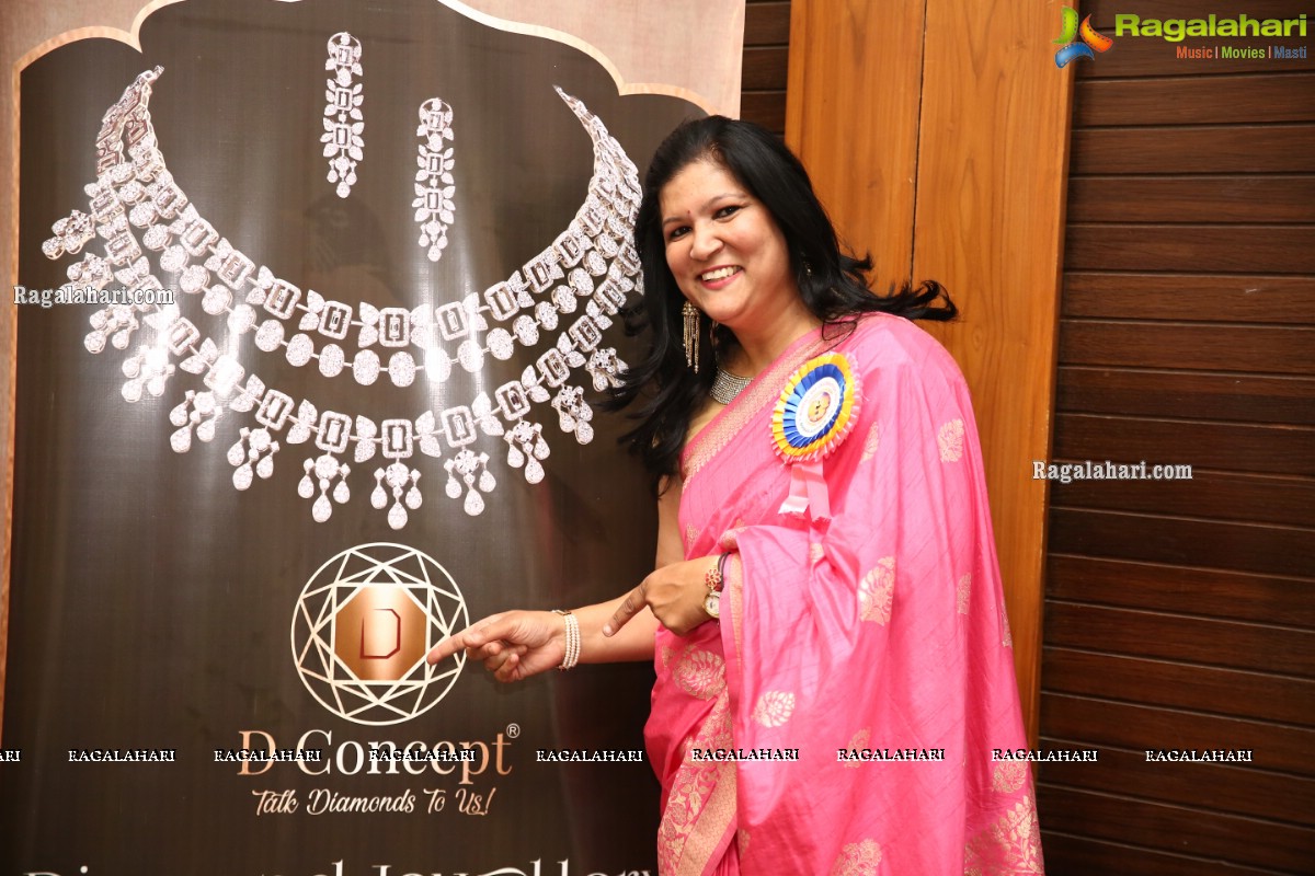 Hyderabad Women Achievers Conclave at Bhaskara Auditorium 