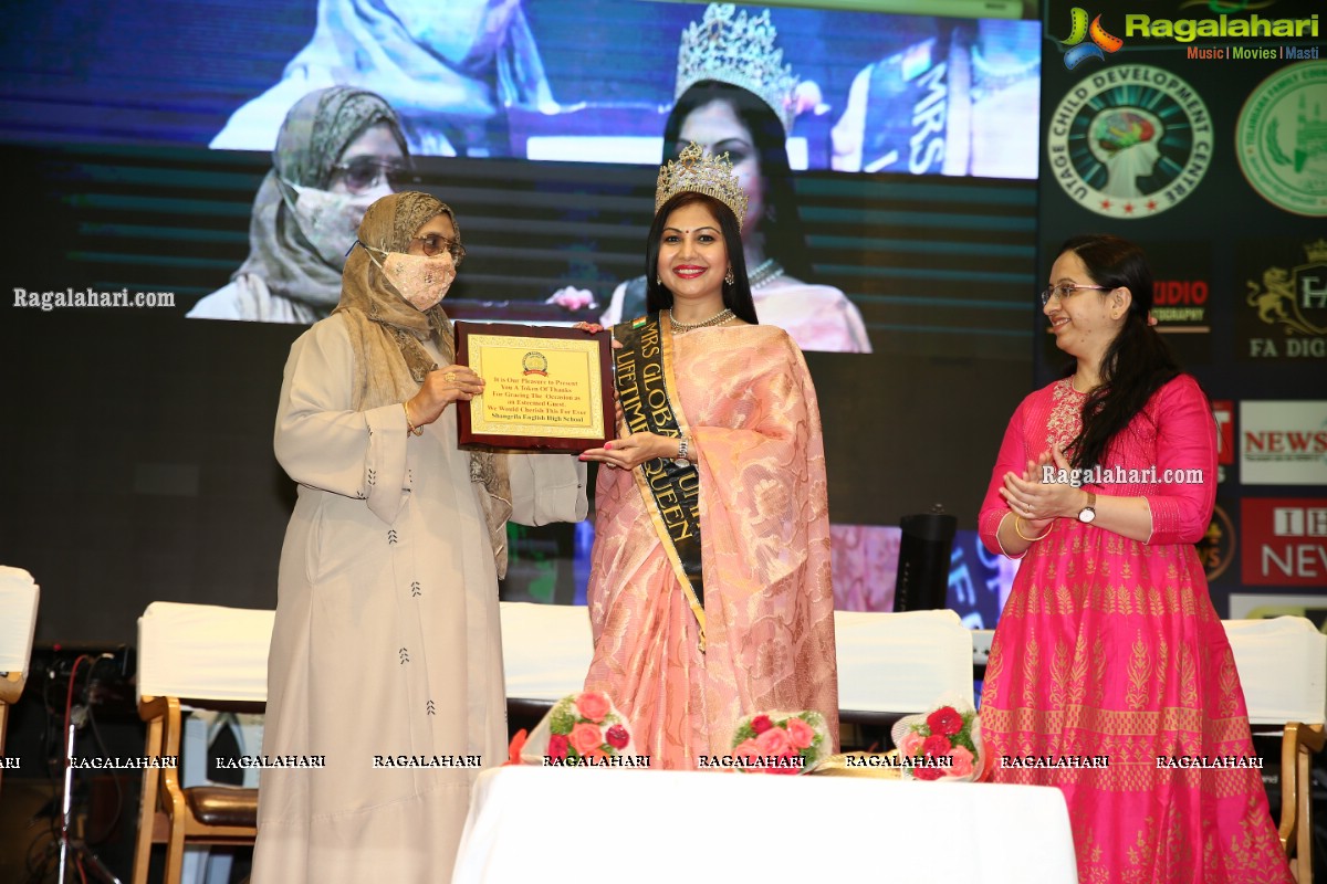 Hyderabad Women Achievers Conclave at Bhaskara Auditorium 